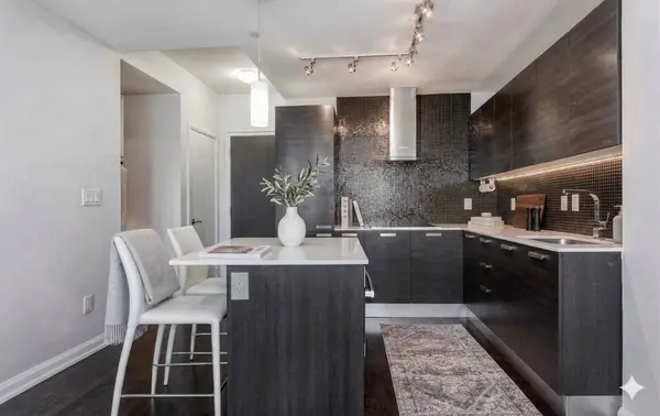 11 Bogert AVE #1806, Toronto C07, ON M2N 1K4