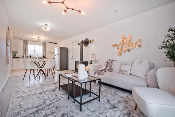 579 Lake DR S, Georgina, ON L4P 1T2