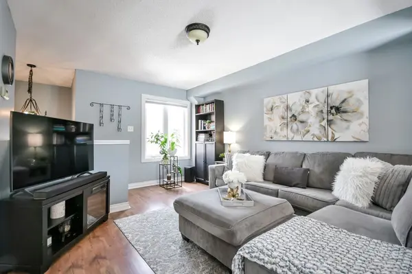 35 HAWTHORNE CRES, Barrie, ON L4N 9Y7