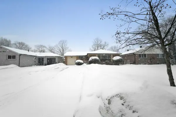 19 Burgby AVE, Brampton, ON L6X 2G7