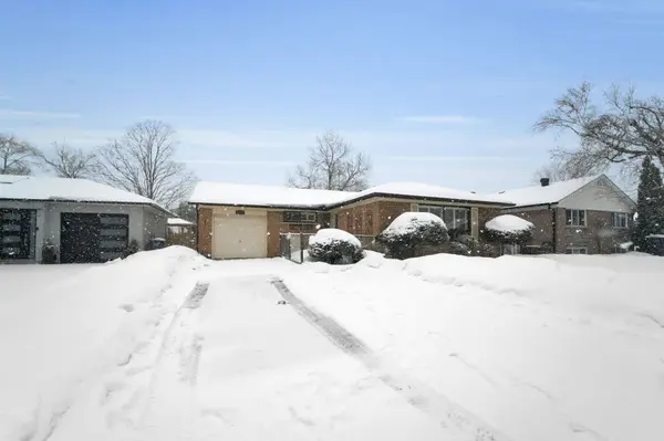 19 Burgby AVE, Brampton, ON L6X 2G7