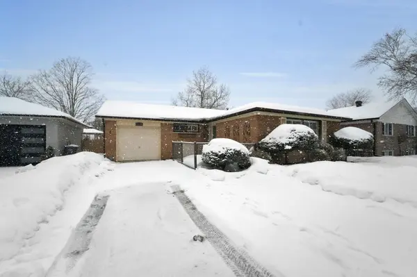 19 Burgby AVE, Brampton, ON L6X 2G7