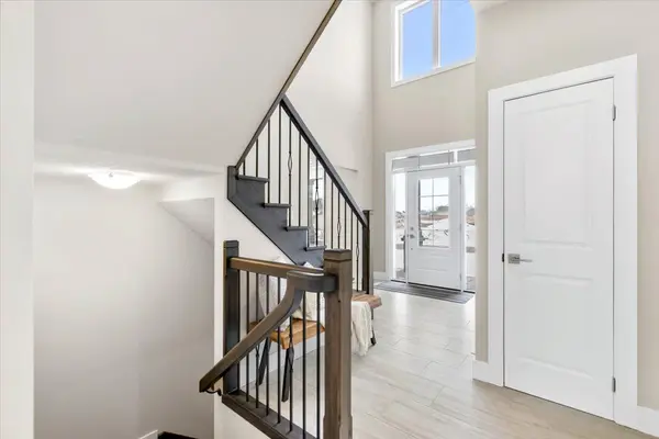 61 Sunview DR, Norwich, ON N0J 1P0