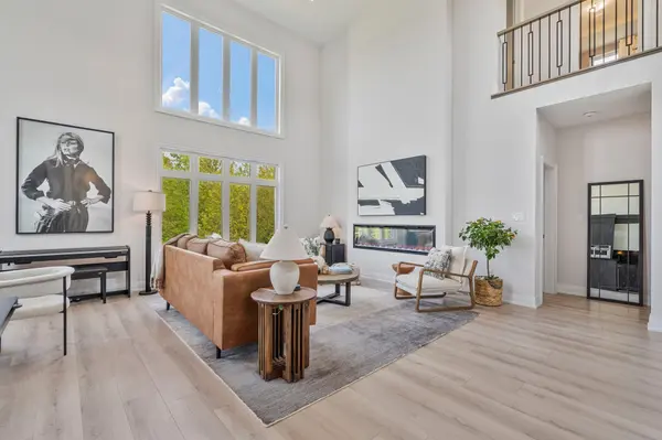 87 Goldie CT, Blue Mountains, ON N0H 1J0