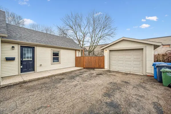 16 Hooper ST, Guelph, ON N1E 5W5