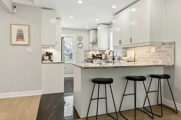 237 East 32nd ST, Hamilton, ON L8V 3S3