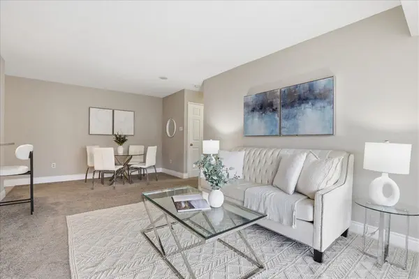 265 Westcourt PL #309, Waterloo, ON N2L 6E4