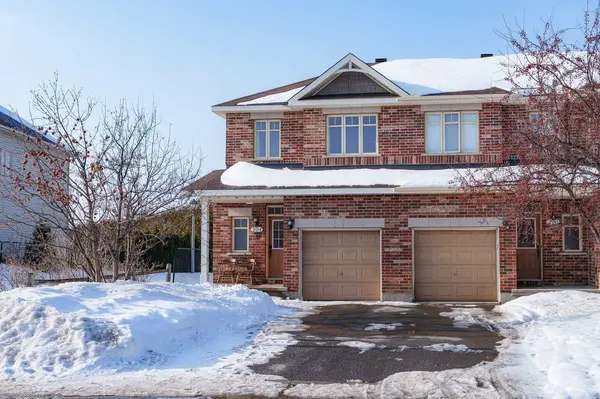 294 Badgeley AVE, Kanata, ON K2T 0A7