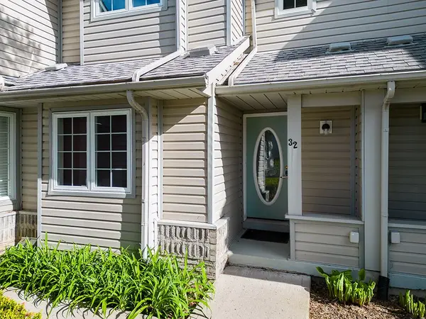 162 Settlers WAY #Unit #32, Blue Mountains, ON L9Y 0M4