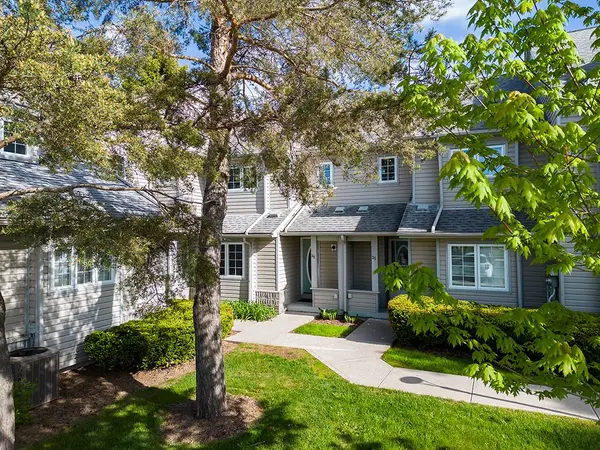 162 Settlers WAY #Unit #32, Blue Mountains, ON L9Y 0M4