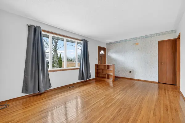 42 Princess Park RD, Ingersoll, ON N5C 1X8