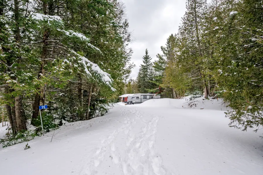 25 Fire Route 330 (Northshore Rd) N/A, Trent Lakes, ON K0M 1R0