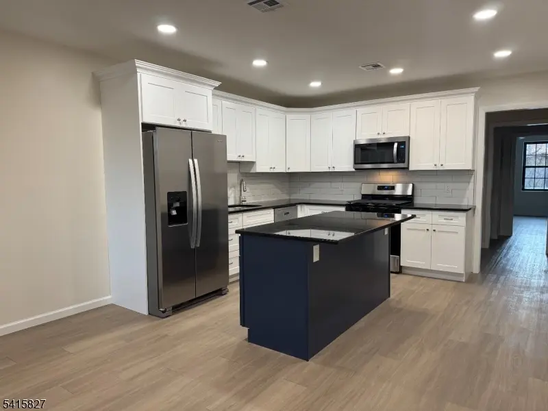 188 Heckel St #1, Belleville Twp., NJ 07109