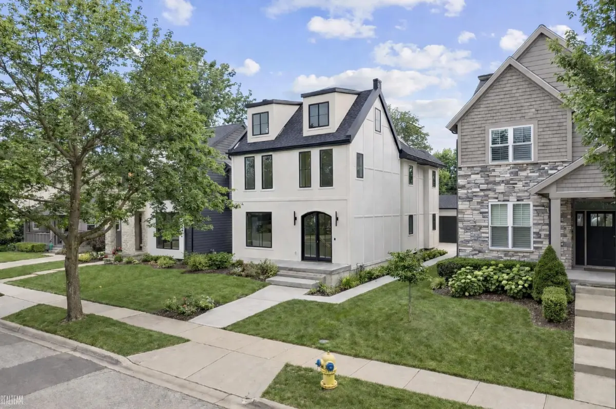 1840 Holland ST, Birmingham, MI 48009