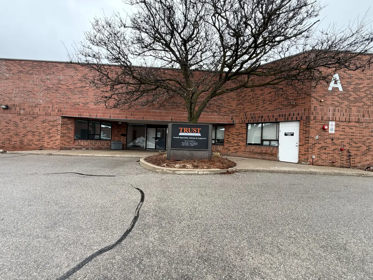 116 Viceroy RD #Unit 8-12A, Vaughan, ON L4K 2L8