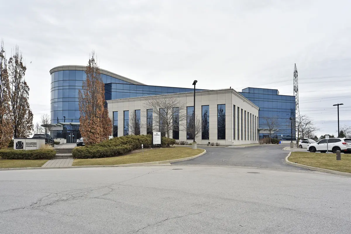 6 Ronrose DR #BSMT, Vaughan, ON L4K 4R3