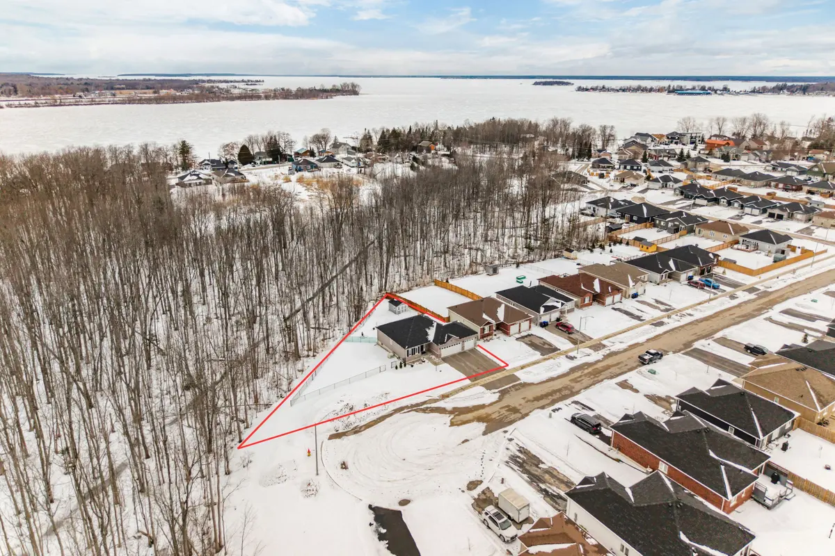 54 Ralph Dalton BLVD, Tay, ON L0K 2A0