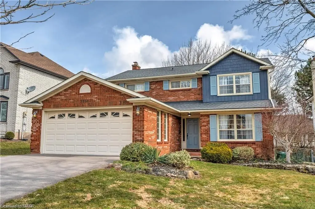 2251 Mansfield DR, Burlington, ON L7P 3J3