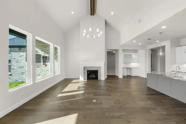 2203 Steed Run Drive, Mansfield, TX 76063