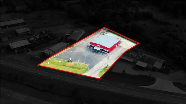 3330 NE Loop 286, Paris, TX 75460