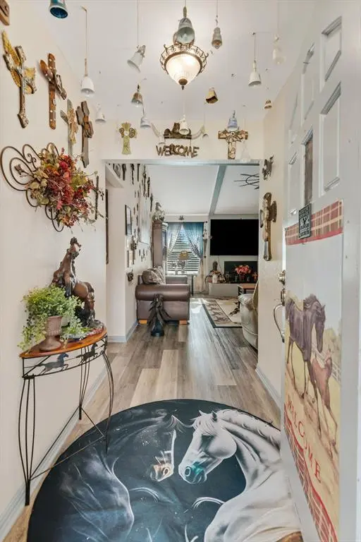 1307 Bradley Court, Cleburne, TX 76033