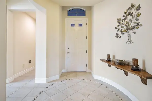 9709 Stonewood Drive, Denton, TX 76207