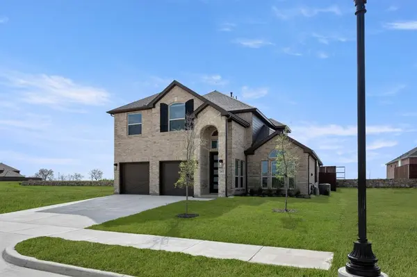 2412 Sparrow Drive, Mansfield, TX 76063