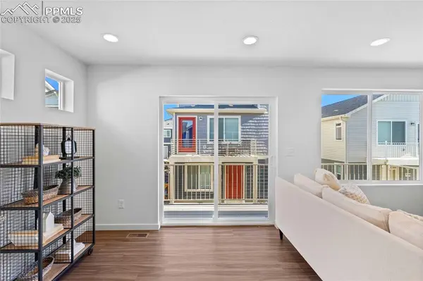 9290 Oro City LOOP, Colorado Springs, CO 80927