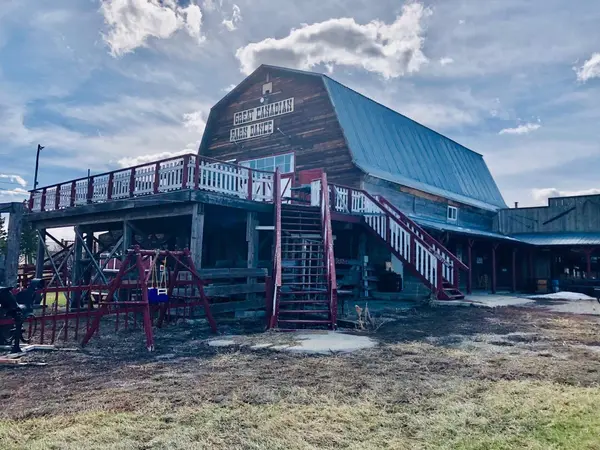 45056 Range Road 275, Hill Spring, AB T0K 1E0