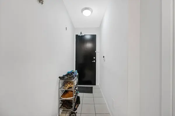 18 Yonge ST #1013, Toronto C01, ON M5E 1Z8