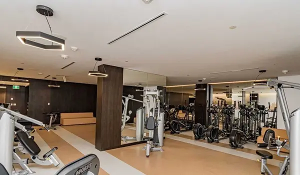 2 Sonic WAY #401, Toronto C11, ON M3C 0P2