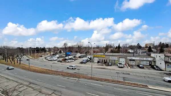 90 Glen Everest RD #407, Toronto E06, ON M1N 0C3