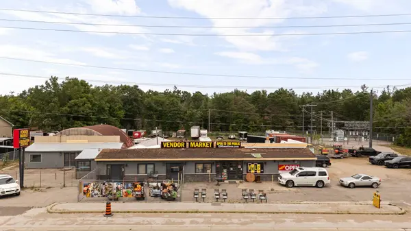 1285 Bayfield ST N, Springwater, ON L9X 0P1