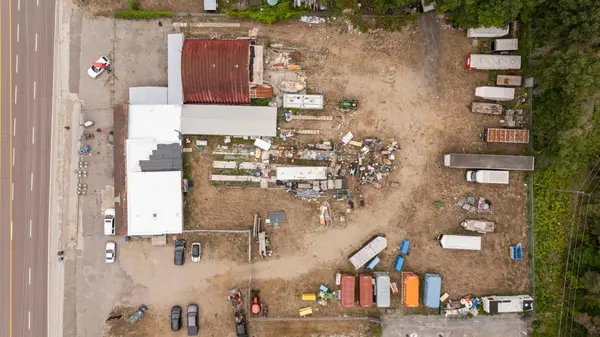 1285 Bayfield ST N, Springwater, ON L9X 0P1