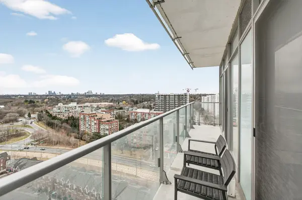 103 The Queensway AVE #1713, Toronto W01, ON M6S 5B3