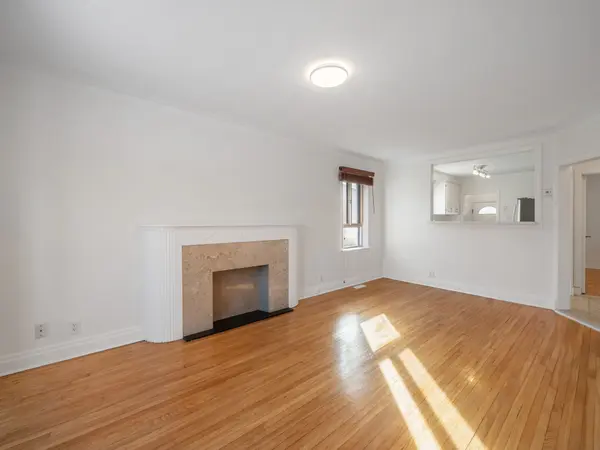 521 Glen Park AVE, Toronto W04, ON M6B 2G2