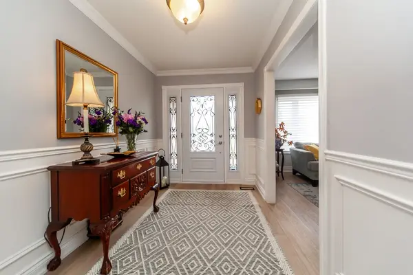 2589 Trident AVE, Mississauga, ON L5B 2L3