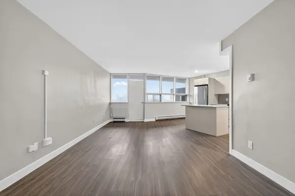 4340 Bloor ST W #1202, Toronto W08, ON M9C 2A6