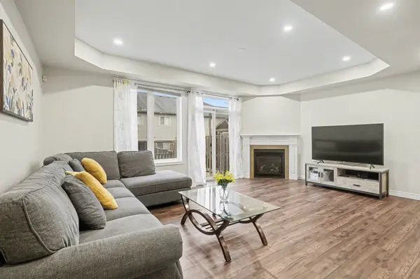 77 Fairgrounds DR, Hamilton, ON L0R 1C0