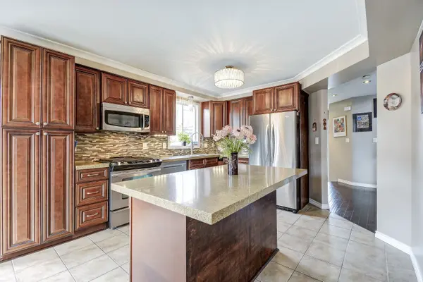 15 Waffler CRES, Cambridge, ON N1P 1H6