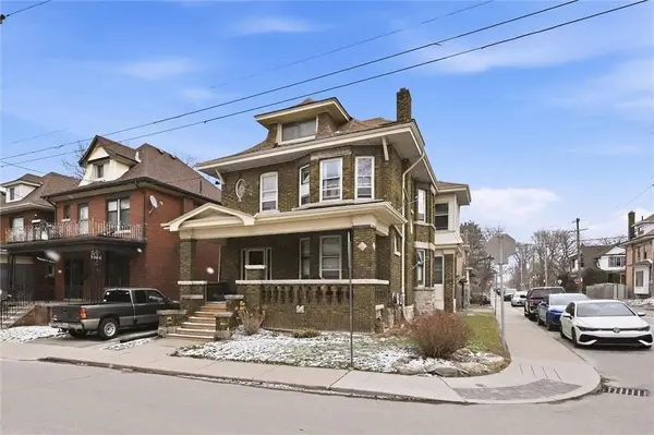 81 Carrick AVE, Hamilton, ON L8M 2W4