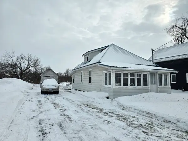 129 Lindsay ST, Kawartha Lakes, ON K0M 1N0