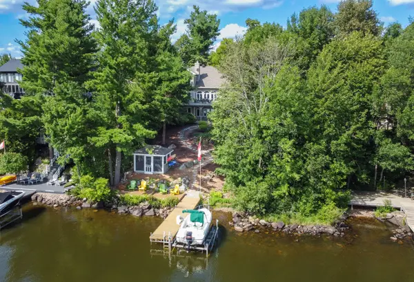 65 MARINE DR, Callander, ON P0H 1H0