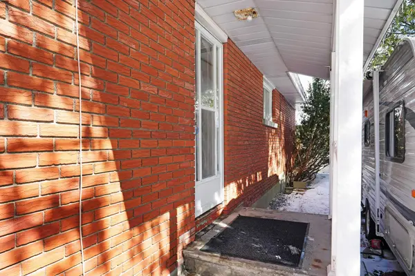 1289 Evans BLVD, Alta Vista And Area, ON K1H 7T8