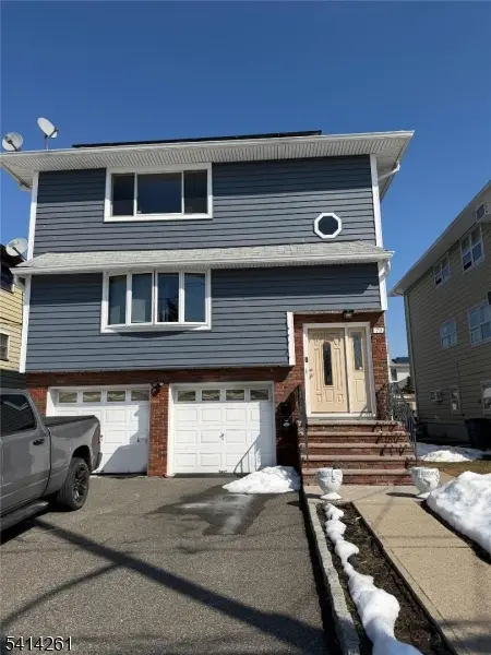 79 Hunter St, Lodi Boro, NJ 07644