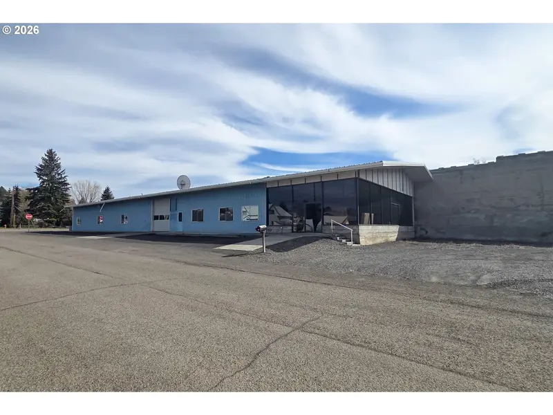 202 E NORTH ST, Enterprise, OR 97828