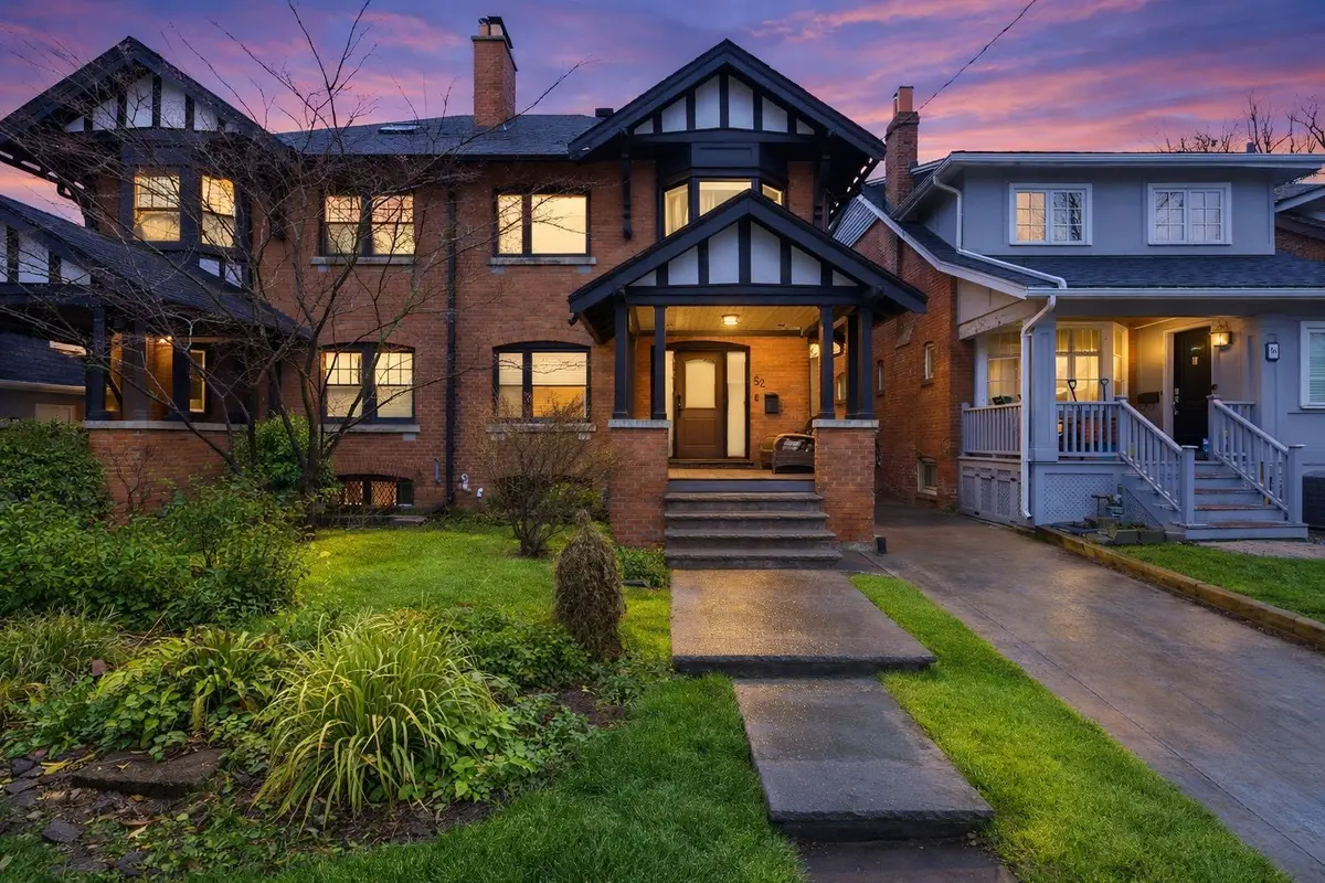 52 Stibbard AVE, Toronto C10, ON M4P 2C2