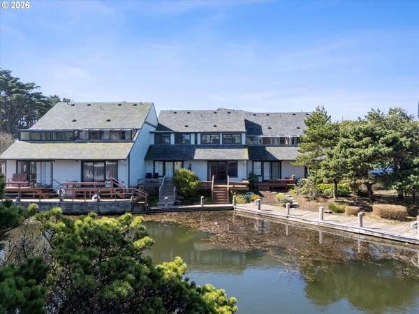 180 SE HIGHWAY 101 ##17, Lincoln City, OR 97367