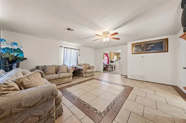 3524 Live Oak Avenue, Waco, TX 76708