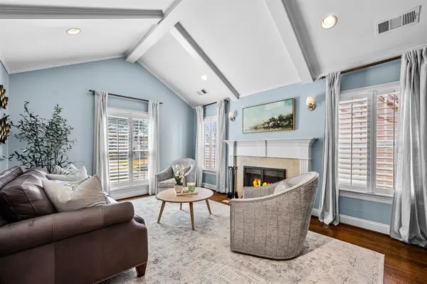 5743 Kenwood Avenue, Dallas, TX 75206